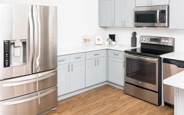 Celebrate at Club Cortile