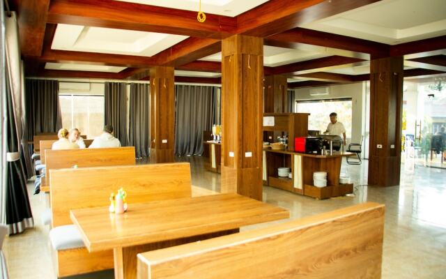 Diamond Resort Vang Vieng