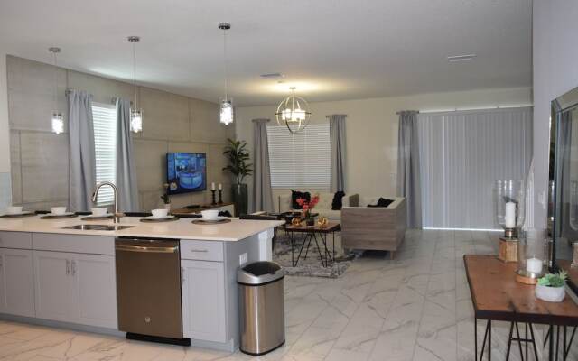 Champions Gate - 1666MVD