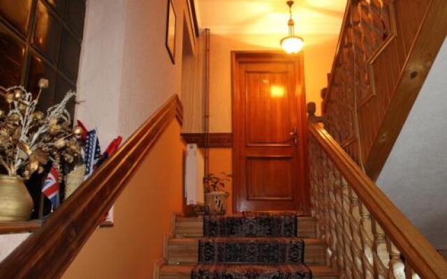 Guest House Velania