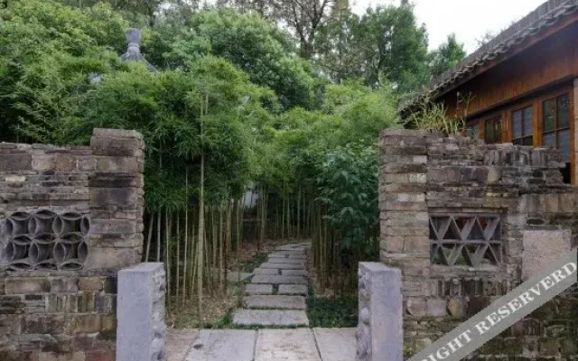 Xianting Inn
