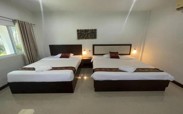 Phuket Airport Villa