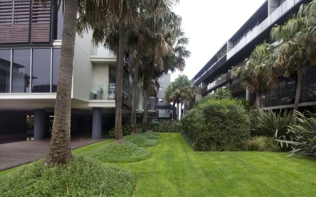 Urban Sea Drift - Rejuvenate Stays