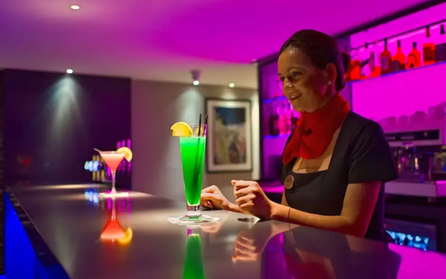 The Caleta Hotel Self-Catering Apartments