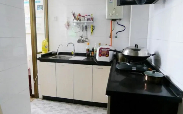 Holiday Zizhu Xinganxian Hostel (Beihai Old Street )