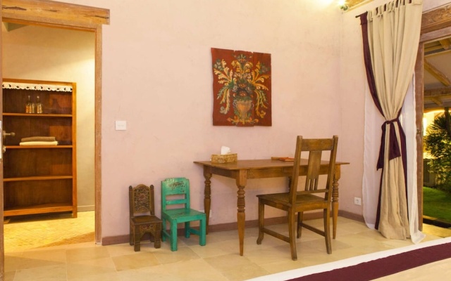 Villa for Rent in Bali 2047 – Guest Rooms – Kerobokan Kelod