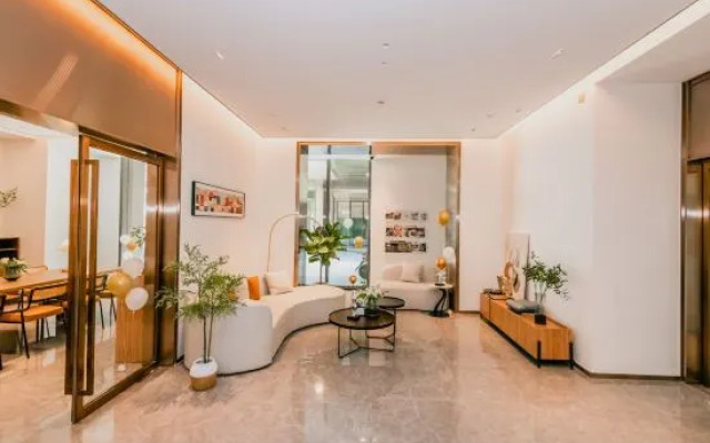 Port Apartment