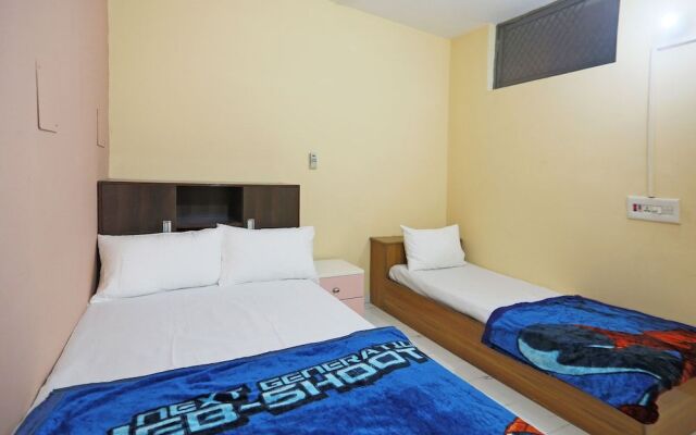 SPOT ON 48329 Dee 9 Residency