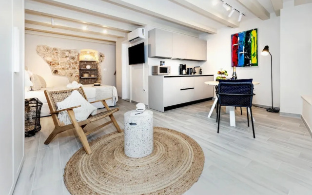 Yellow House Rovinj - Deluxe Studio