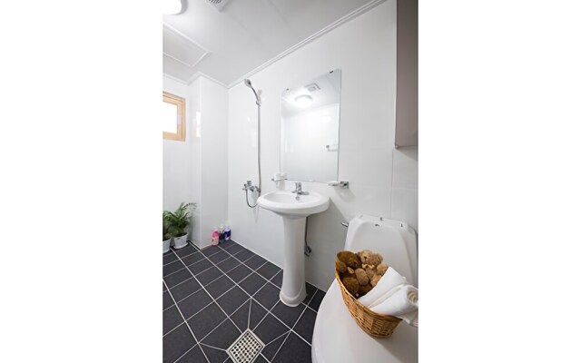 Jeju Healing House Individual Pension