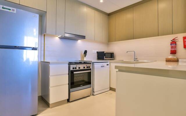 Luxury Marina View 2BR Flats Dubai by Belvilla