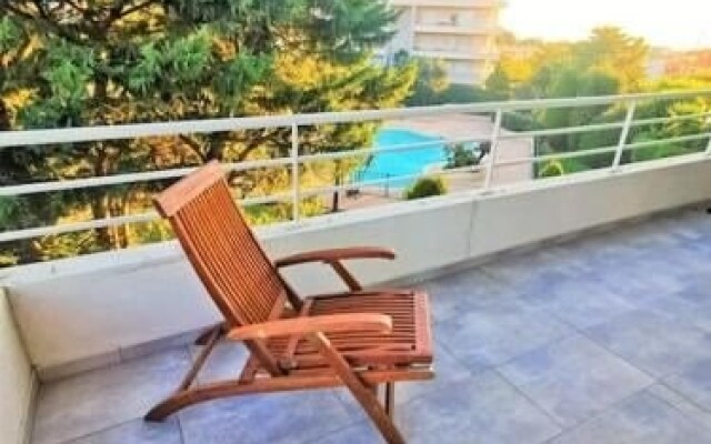 Appartement toit mer – aux portes de Nice