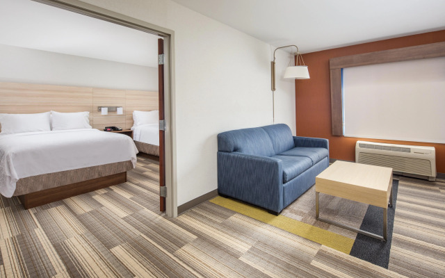 Holiday Inn Express and Suites Ontario Airport by IHG