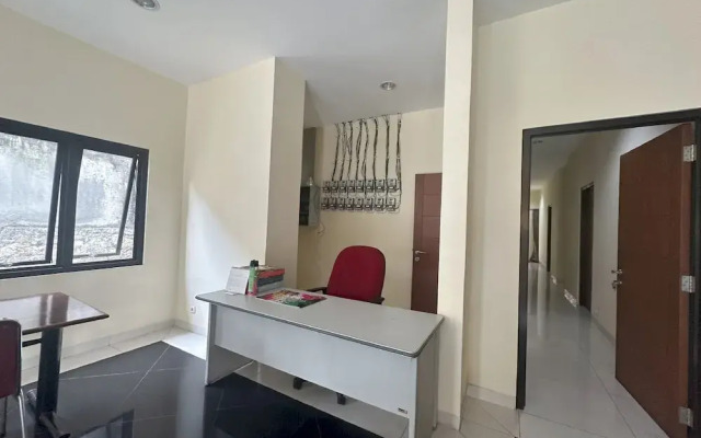 OYO 94118 Homestayque Syariah