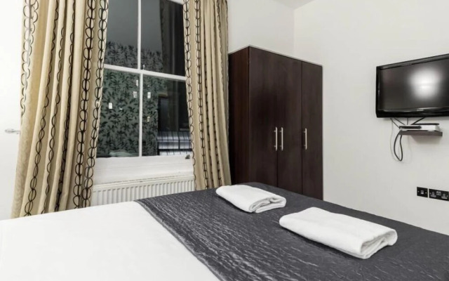 Chique Family 2 Bed Apartment