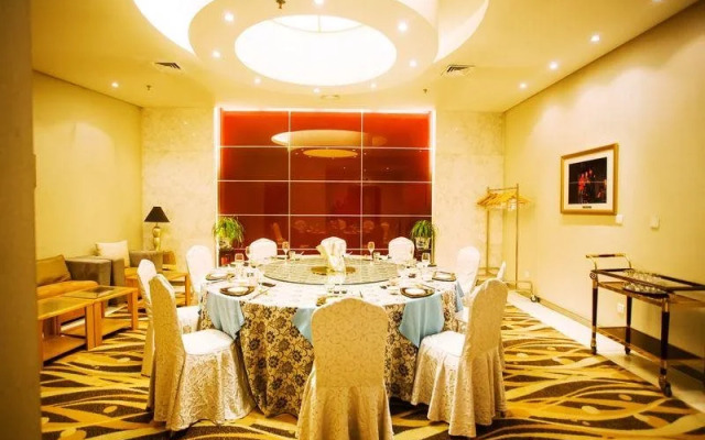 Haitian Theater Hotel - Tsingtao