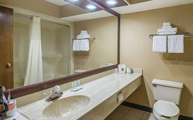 Quality Inn & Suites Frostburg - Cumberland