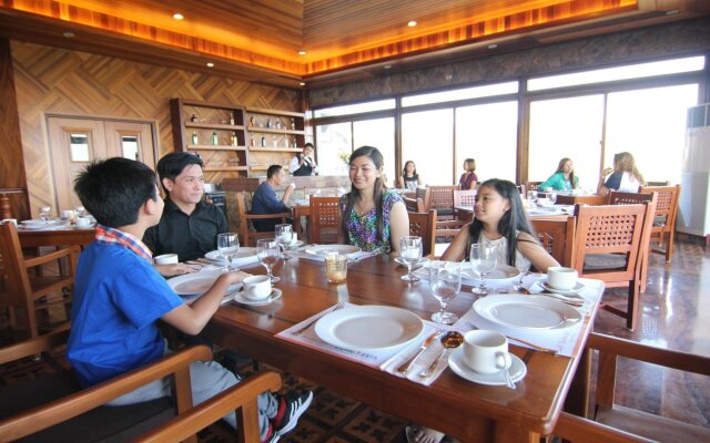 Alta D' Tagaytay Hotel