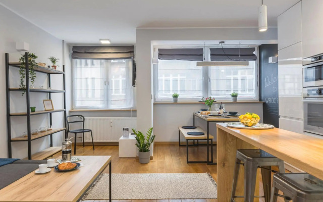 Oomph Wroclaw Old Town Apartment
