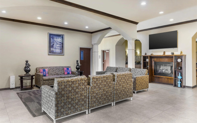 Best Western Red River Inn & Suites