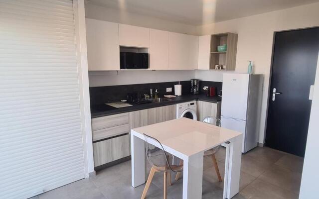 Studio au coeur du village de Poretto