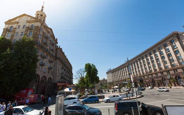 KievApts Maydan Apartments