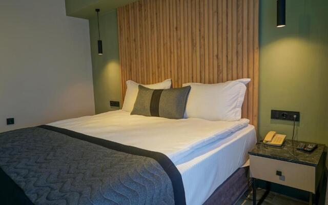 Polek Hotel