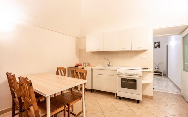 Beautiful Apartment in Peschici With Wifi and 2 Bedrooms