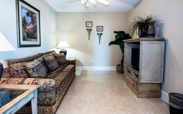 Crb0810 3 Bedroom Condo