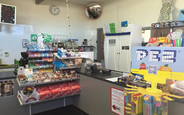 Hillcrest Tourist Park Cabin