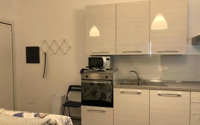 055 G&G house (011015-LT-2119)