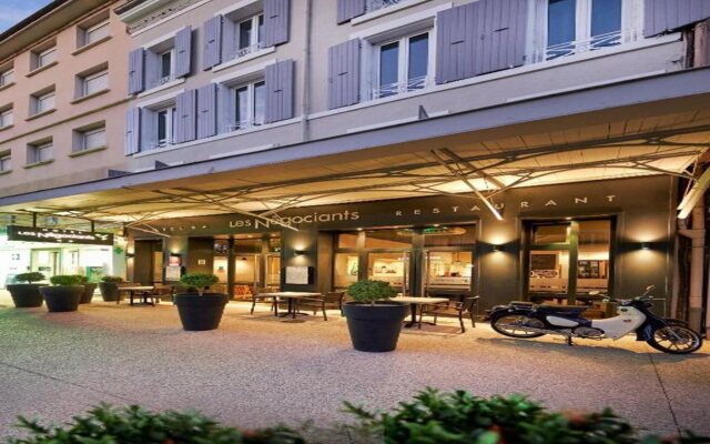 hotelImage