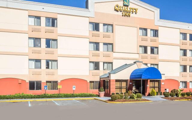 Quality Inn Spring Valley - Nanuet