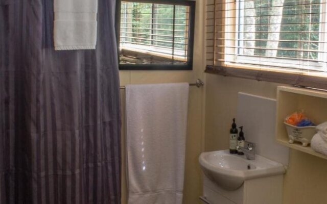 Chilverton Cottages & Restaurant