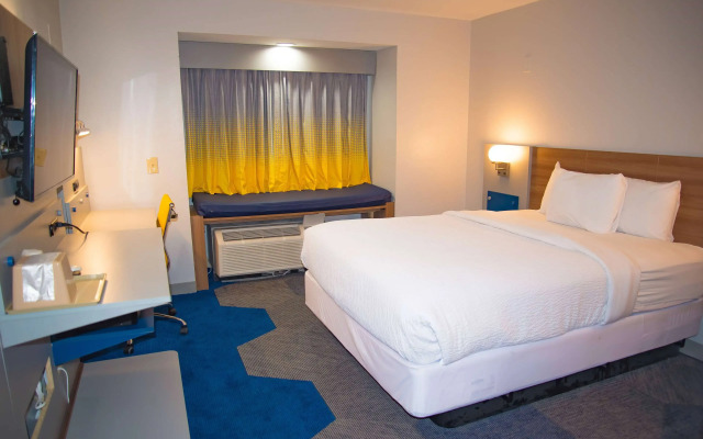 Microtel Inn & Suites by Wyndham Daphne/Mobile