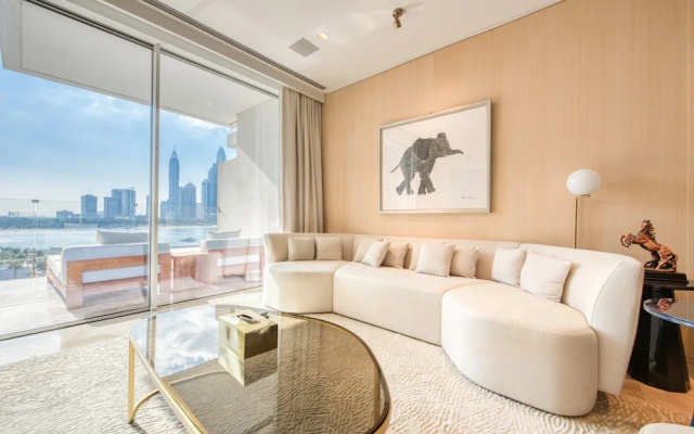 Maison Privee - SeaView Apt at Five Palm