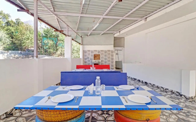 OYO Flagship 702723 The Grand Cosmos