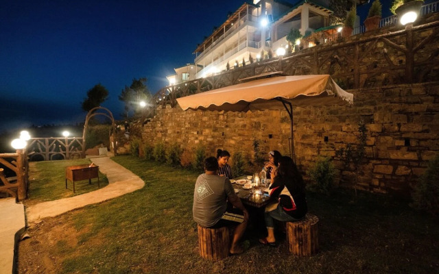 The Alpine Chalet Resort
