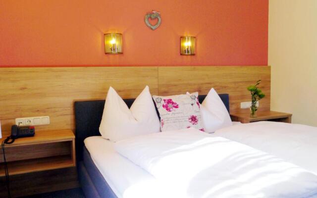 Hotel Grader