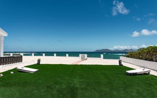 Villa Pelican Bay