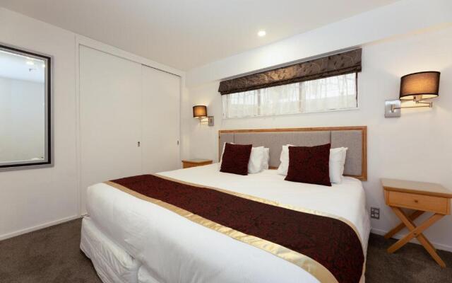 Fino Hotel & Suites