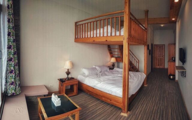 Summit Stonewood Hotel