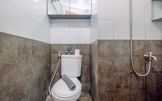 Fancy And Nice Studio At Green Pramuka City Apartment