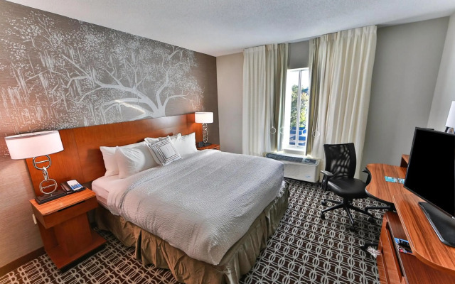 Fairfield Inn & Suites by Marriott Savannah Midtown