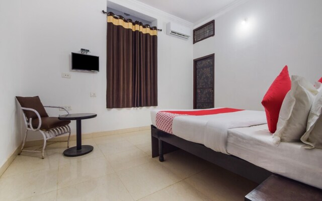 OYO 22726 Badi Haveli