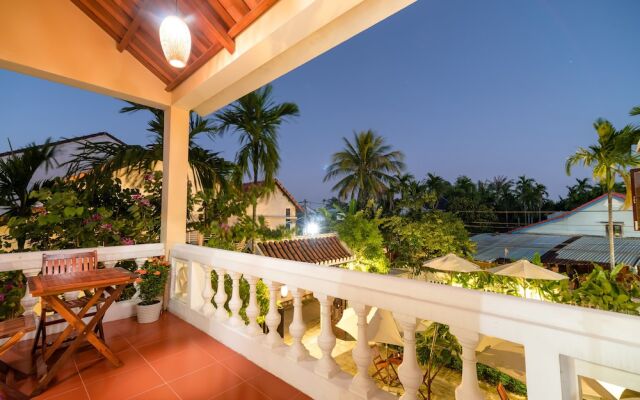Tonkin Creeper Flower Villa
