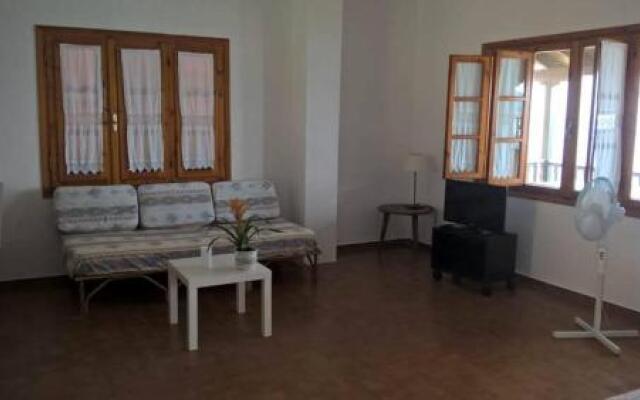 Seafront Villa Apartment 1st Floor