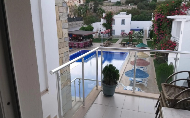 Paradise Apart Hotel
