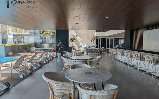 Luxury Condo Lobby33 Andares By Bamboo Executive