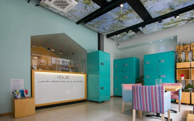 Polis Apartments